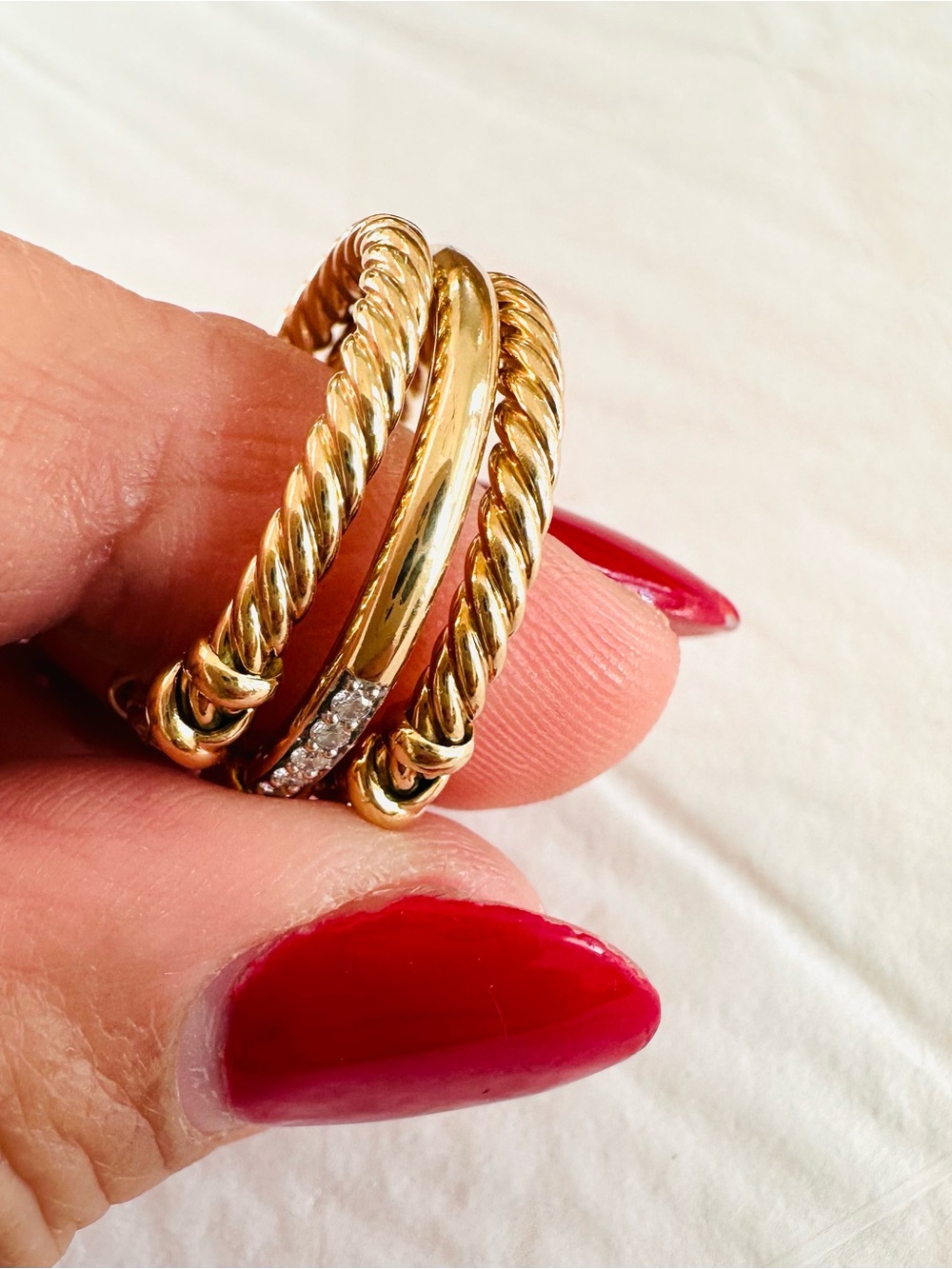 DAVID YURMAN
Petite Helena Three Row Ring in 18k Yellow Gold with Diamonds - Picture 6 of 8